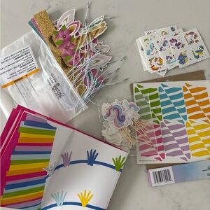 Colorful Unicorn Party Decoration Set
